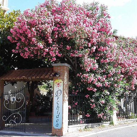 Orchidea Residence Hotel Finale Ligure Extérieur photo