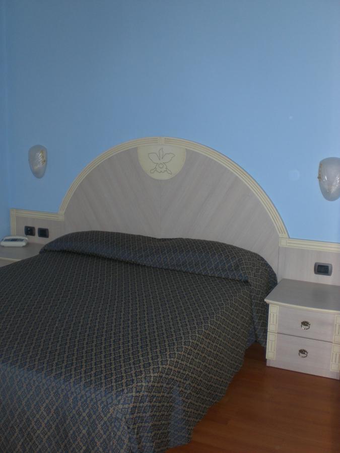 Orchidea Residence Hotel Finale Ligure Extérieur photo